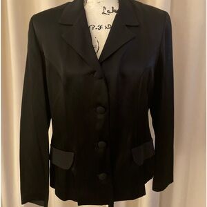Women’s Black, classy, tailored blazer